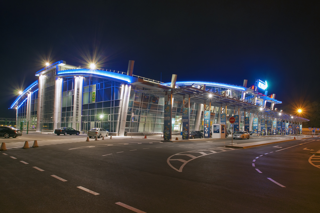 Международный аэропорт Киев, Украина